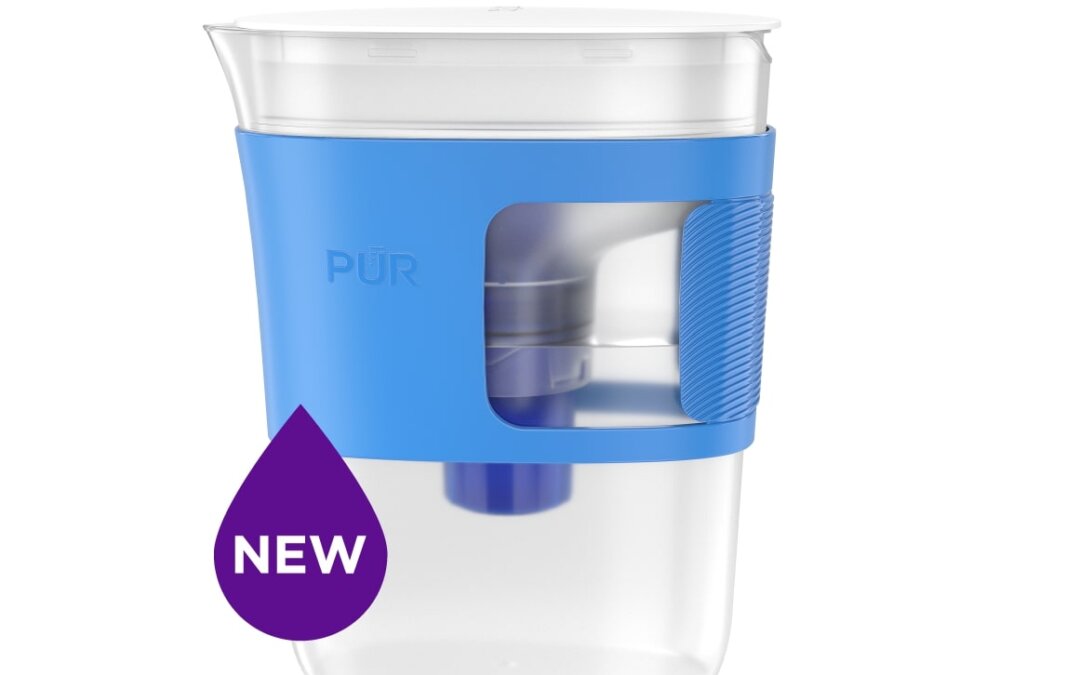PUR 8 Cup Slim Pitcher with Sleeve